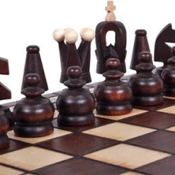Chess The Game - Reisformaat Schaakspel - Compact Houten Schaakset - Inklapbaar - Bestseller!! 14 Chess The Game - Reisformaat Schaakspel - Compact Houten Schaakset - Inklapbaar - Bestseller!! -kinderspellen Winkel 550x294 2