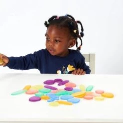 TickiT Junior Rainbow Pebbles Clear -kinderspellen Winkel 550x366 72