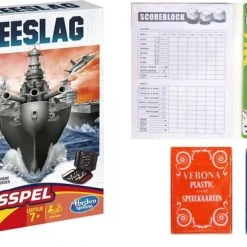 Hasbro Vakantie Reis Spelletjes Pakket. Spel Zeeslag Reis Editie Yatzee Score Kaarten 10 Dobbelstenen 2 Pakken Speelkaarten.