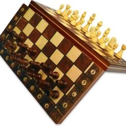 Merkloos Schaakbord | Dambord | Backgammon | 29 X 29 Cm | Schaakspel | Schaakset | Schaken | Dammen | Met Schaakstukken | 3-in-1 Bordspel | Magnetisch | Chess | Hout | Opklapbaar -kinderspellen Winkel 550x491 2