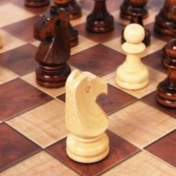 SuperiorShopping 3 In 1 Schaakset, Checkersbord En Backgammon Schaakspel Inclusief Schaakstukken En Stenen - Opklapbaar Schaakbord - Schaken - Dammen - 39 X 39 Cm -kinderspellen Winkel 550x497