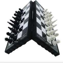Miro Ecommerce Opvouwbaar Schaakbord - Mini Schaak Bord Schaakspel Met Schaakstukken Schaakspellen Magnetisch - Draagbaar -kinderspellen Winkel 550x514 4