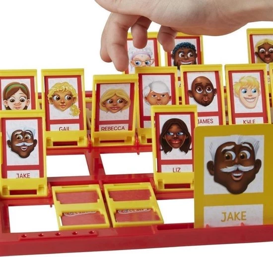 Hasbro Spellenbundel - 3 Stuks - Wie Is Het & Vier Op 'n Rij & Stef Stuntpiloot 5 Hasbro Spellenbundel - 3 Stuks - Wie Is Het & Vier Op 'n Rij & Stef Stuntpiloot - Afbeelding 5