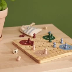 Kids Concept Kid's Concept Mens Erger Je Niet Spel Carl Larsson -kinderspellen Winkel 550x550 180