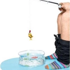 Out Of The Blue Toilet Fishing Game - WC Spel